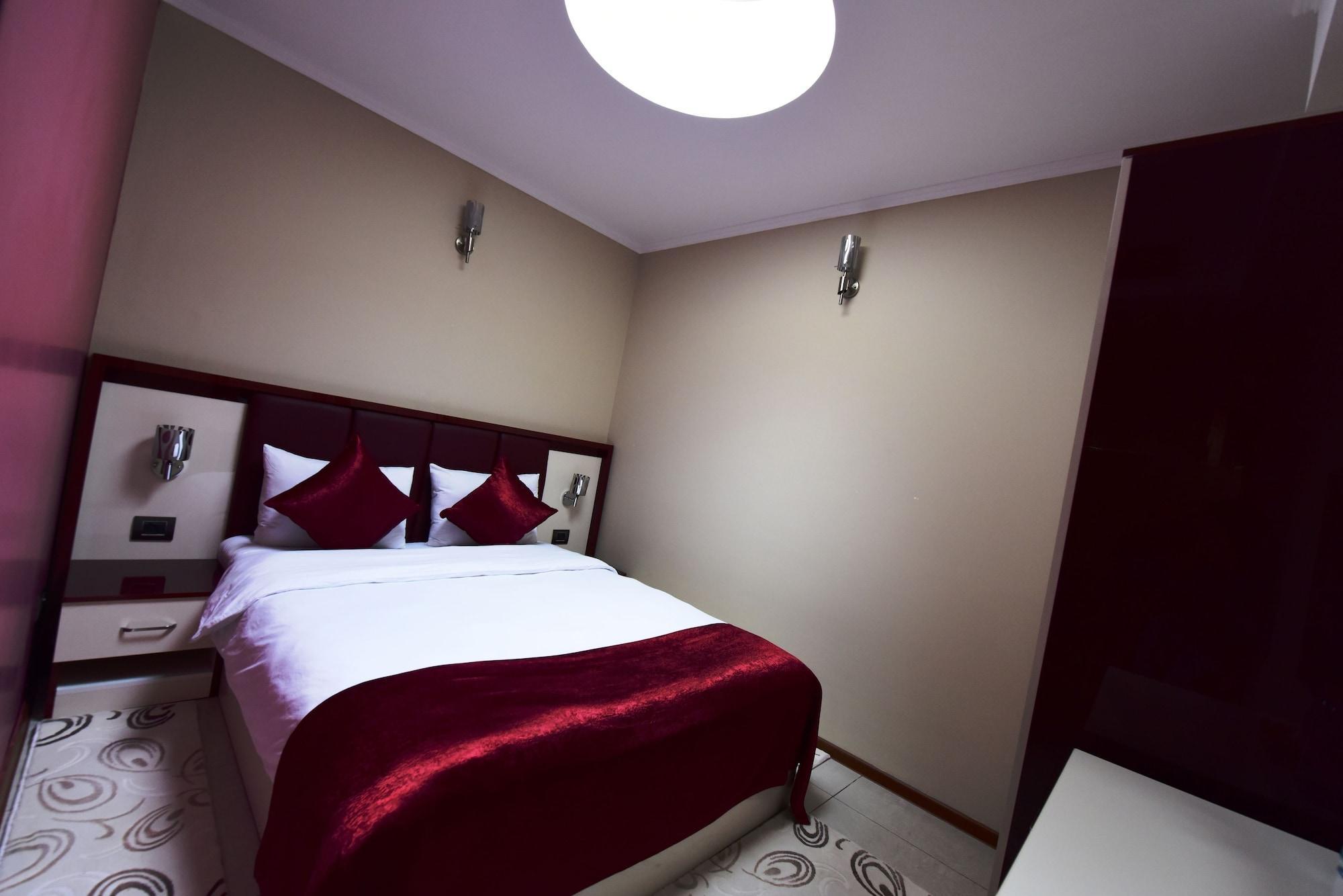 Deluxe City Hotel Baku Ngoại thất bức ảnh
