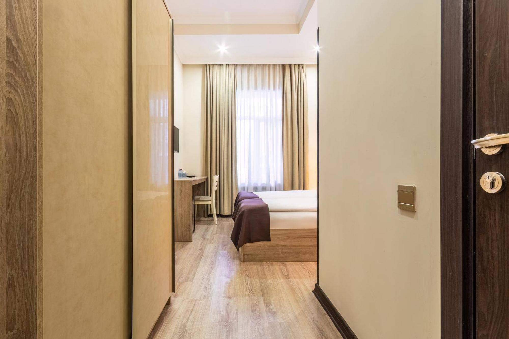 Deluxe City Hotel Baku Ngoại thất bức ảnh