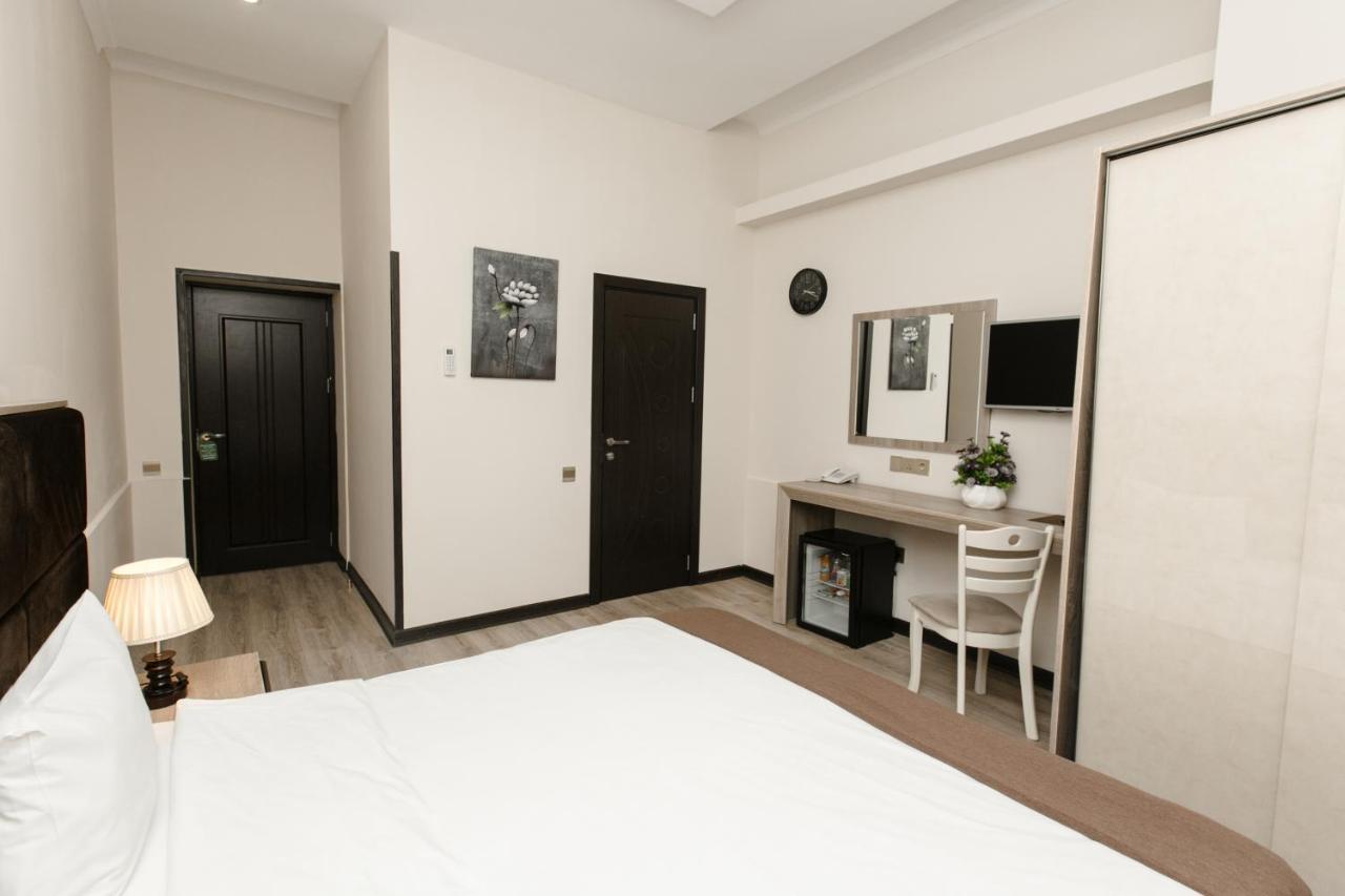 Deluxe City Hotel Baku Ngoại thất bức ảnh
